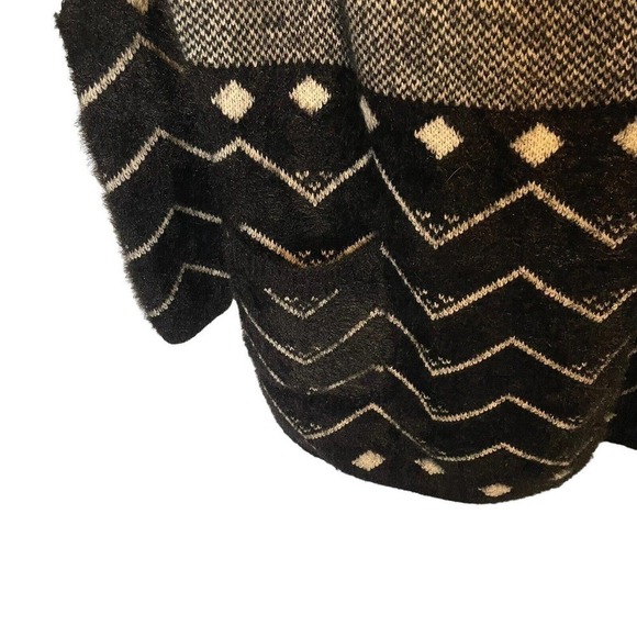 Renuar Women Sweater Size S /P Open Front Cardigan Geometric Black & White Knit - Picture 8 of 10